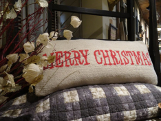 MERRY CHRISTMAS HAND-HOOKED PILLOW